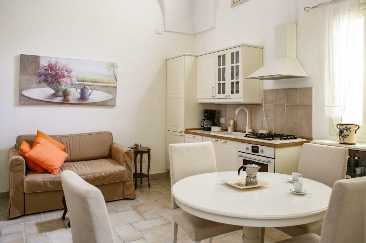 Palazzo Candido Suites & Apartments - Sit Apartment Lecce Eksteriør billede